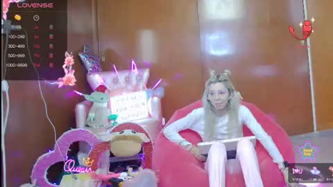 Snapshot of laflakita21 chatting on June 16, 2026, 12:46 am Skinnygirl online show from June 16, 2026, 12:46 am