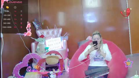 Snapshot of laflakita21 chatting on June 26, 2026, 11:53 pm Skinnygirl online show from June 26, 2026, 11:53 pm