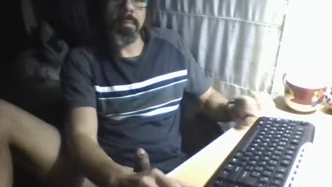 La Genova esta Dura beard boy male dick mastubate latinosexy latinohot latino glasses mature strong stronglegs online show from June 28, 2026, 9:48 am