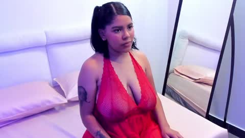 Snapshot of lagitana_ chatting on June 1, 2026, 3:19 am Lauren online show from June 1, 2026, 3:19 am