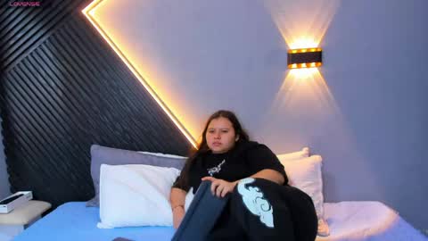    online show from April 28, 2026, 10:48 pm