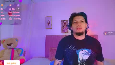 Snapshot of laia_and_damian chatting on September 15, 2025, 12:27 pm laia_and_damian online show from September 15, 2025, 12:27 pm