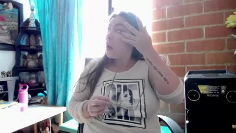 laia_hadid online show from May 5, 2026, 12:13 pm