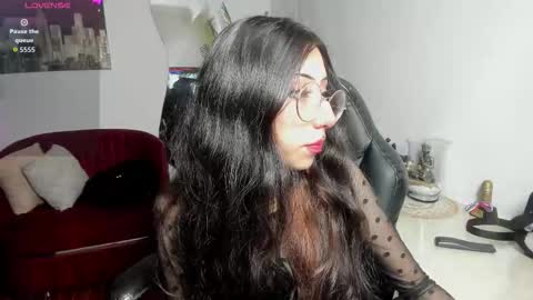 laila_angel online show from January 9, 2026, 8:10 pm