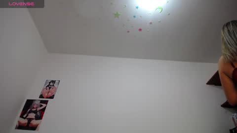 Leila Laly online show from February 13, 2025, 2:52 pm