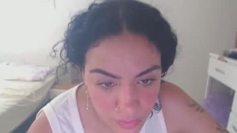 Snapshot of laila_silk chatting on June 2, 2026, 2:52 pm laila_silk online show from June 2, 2026, 2:52 pm
