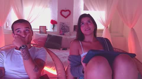 lailaasher online show from December 19, 2025, 9:33 pm
