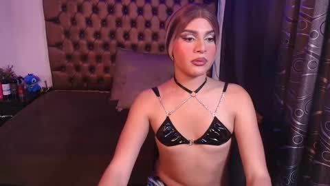 Camila online show from February 3, 2026, 3:37 am