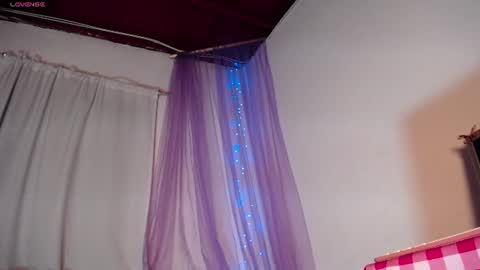 Laila online show from July 24, 2026, 4:21 am