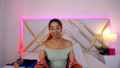 Laila Stilwills online show from April 25, 2026, 1:41 pm