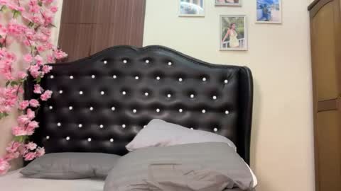 kristine online show from July 18, 2026, 6:12 pm