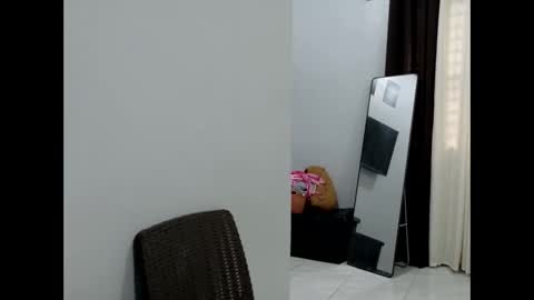 Bellaaa 333 online show from February 20, 2026, 8:27 am