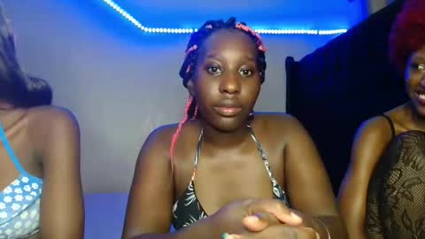 Lalisa online show from April 16, 2026, 3:24 pm