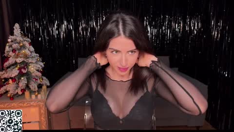 Snapshot of lallebi chatting on January 8, 2025, 1:11 am Ellina online show from January 8, 2025, 1:11 am