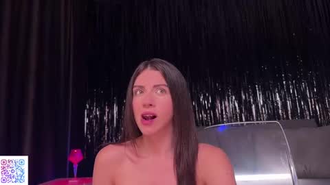 Snapshot of lallebi chatting on February 11, 2025, 4:22 am Ellina online show from February 11, 2025, 4:22 am