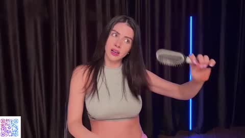 Snapshot of lallebi chatting on March 1, 2025, 8:23 am Ellina online show from March 1, 2025, 8:23 am