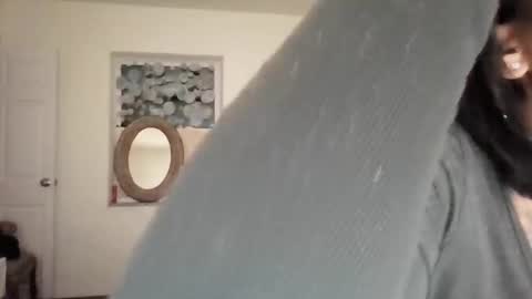 Snapshot of lalove99 chatting on October 15, 2025, 5:29 am LALOVE99 online show from October 15, 2025, 5:29 am