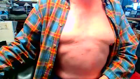 lamarbrazil online show from February 13, 2025, 8:13 pm