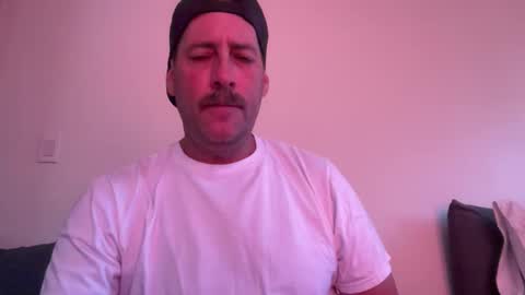 lampin1 online show from April 1, 2026, 5:21 pm