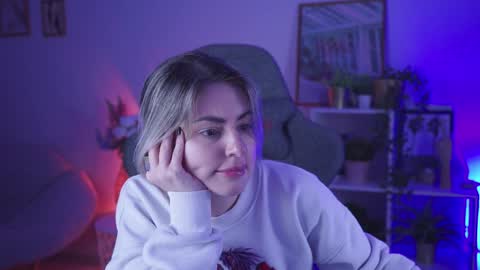 Snapshot of lana__may chatting on December 7, 2024, 5:42 pm just call me Lana and her security online show from December 7, 2024, 5:42 pm