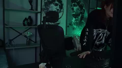 Snapshot of lana__may chatting on September 19, 2025, 11:33 am just call me Lana and her security online show from September 19, 2025, 11:33 am