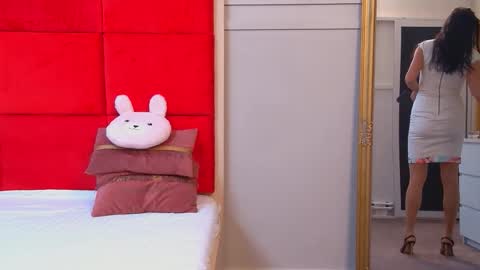 Snapshot of lana_banner chatting on November 10, 2025, 6:01 am LanaBanner online show from November 10, 2025, 6:01 am