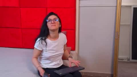 LanaBanner online show from April 26, 2026, 4:21 am
