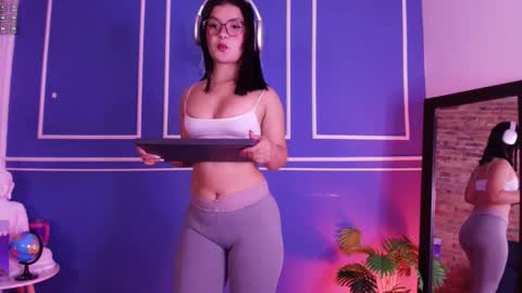  Lana  online show from January 9, 2026, 11:13 am