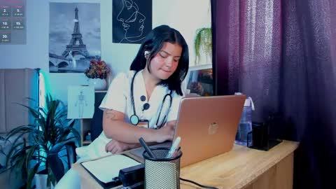 Snapshot of lana_beket_ chatting on June 4, 2026, 7:09 pm Lana online show from June 4, 2026, 7:09 pm
