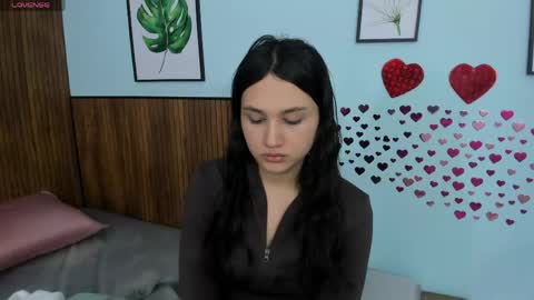 Lana online show from May 10, 2026, 12:21 pm