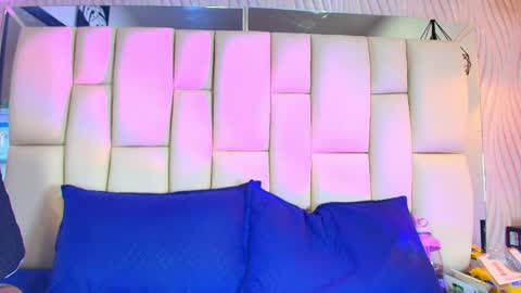 Snapshot of lana_sliim chatting on May 11, 2026, 2:45 pm Vanessa online show from May 11, 2026, 2:45 pm