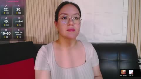 lana_sweett2 online show from June 24, 2026, 4:11 am