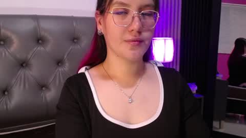 lana_sweett2 online show from July 23, 2026, 4:32 am