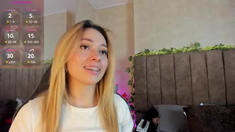 Lana online show from February 3, 2026, 4:43 am