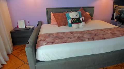 Lana Blake online show from March 12, 2026, 12:00 pm