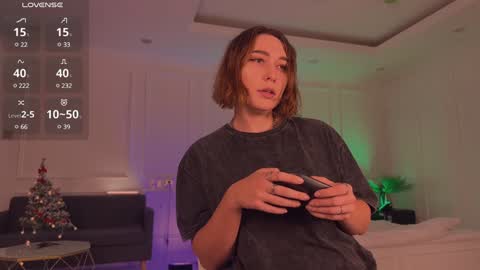 Lana online show from December 20, 2024, 7:50 pm