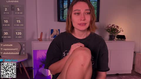 Lana online show from January 17, 2025, 1:04 am