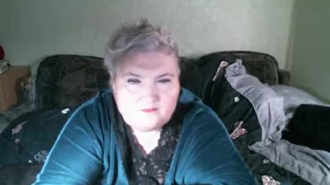 lanacat555 online show from March 28, 2026, 1:05 am