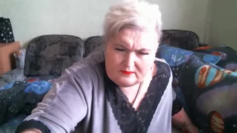 lanacat555 online show from May 1, 2026, 9:47 am