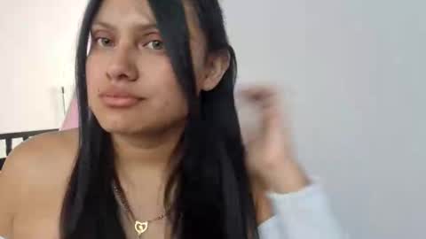 Snapshot of lanadiva_ chatting on December 15, 2025, 9:41 pm Cami online show from December 15, 2025, 9:41 pm