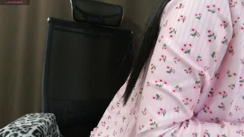 LanaDreamX online show from April 26, 2026, 5:43 pm