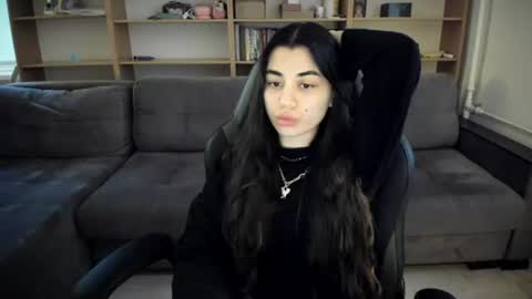 Lana online show from July 28, 2026, 6:20 pm