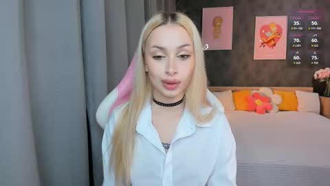 Lana online show from February 26, 2026, 4:00 am