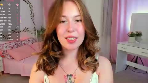 Snapshot of lanaroselle chatting on August 1, 2026, 9:14 pm Lana online show from August 1, 2026, 9:14 pm