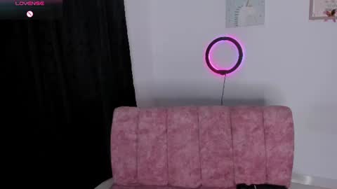 lanasin_ online show from August 8, 2026, 11:18 pm