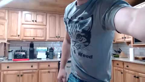 Snapshot of lancehardin chatting on October 28, 2025, 3:04 pm Lance online show from October 28, 2025, 3:04 pm