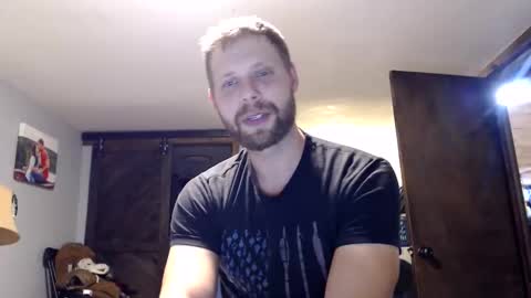 Snapshot of lancehardin chatting on November 13, 2025, 12:42 am Lance online show from November 13, 2025, 12:42 am