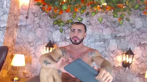 Snapshot of lancelot_benwick chatting on January 11, 2025, 6:03 am Lancelot Benwick online show from January 11, 2025, 6:03 am