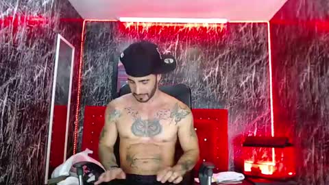 Snapshot of lancelot_benwick chatting on March 8, 2025, 12:22 am Lancelot Benwick online show from March 8, 2025, 12:22 am