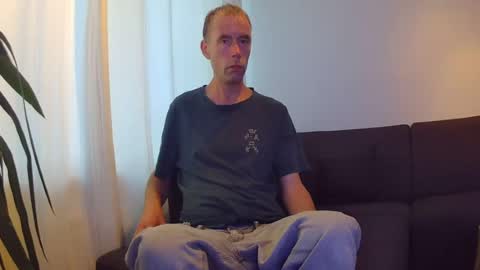 Snapshot of lange20 chatting on July 19, 2026, 7:39 pm lange20 online show from July 19, 2026, 7:39 pm